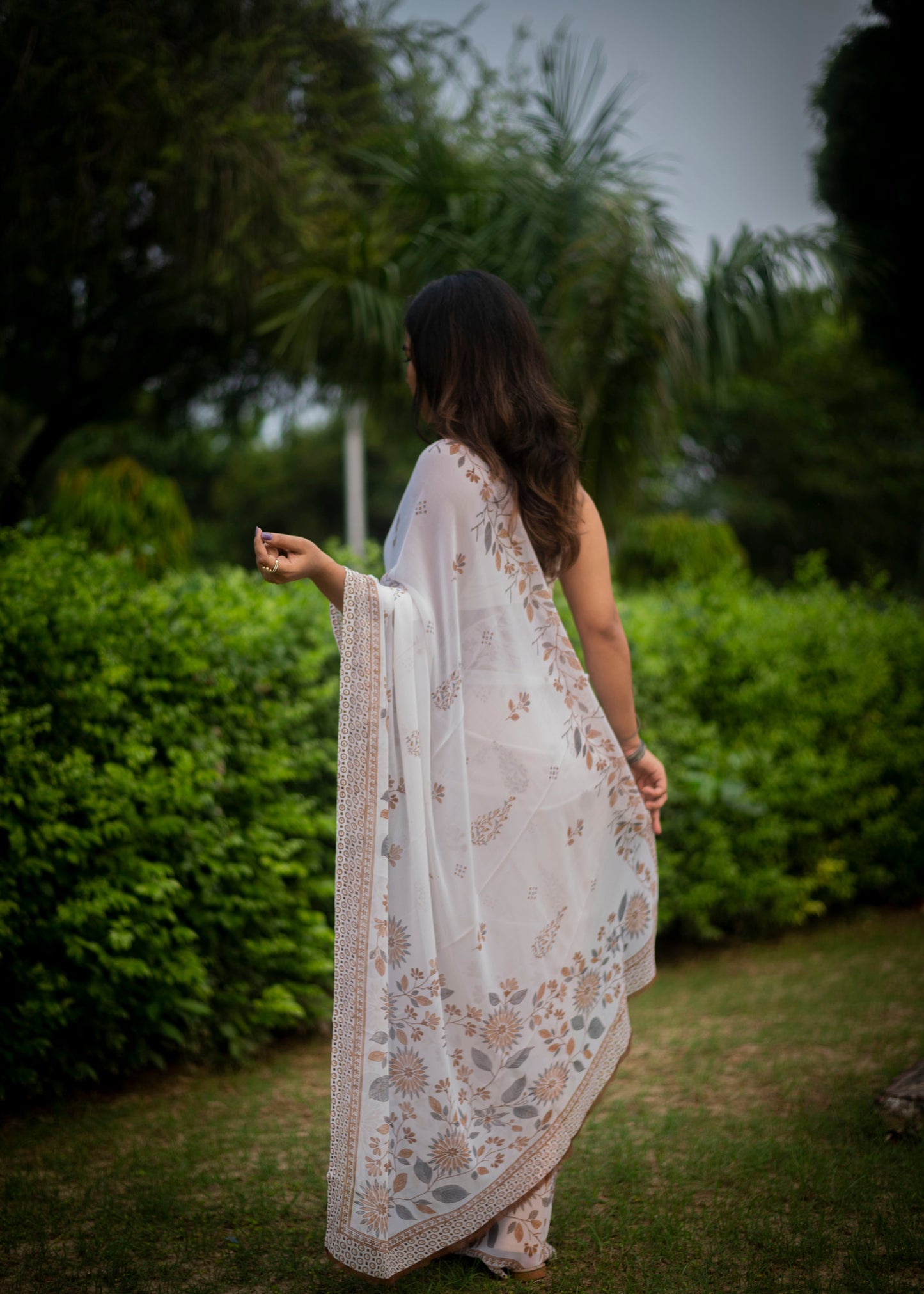  lightweight pure georgette saree